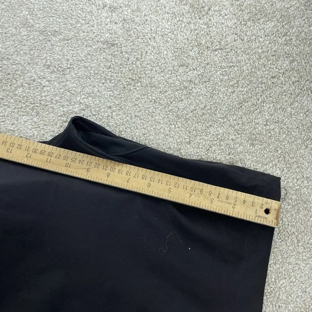 Lululemon Commission Short Relaxed Warpstreme Sz 38 x 10